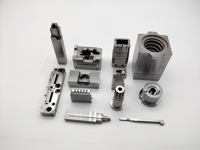 What role can precision mold accessories play in the mold