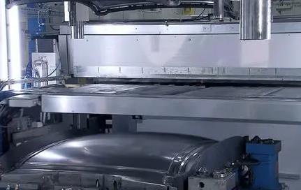 Automobile mold processing technology and manufacturing cost analysis